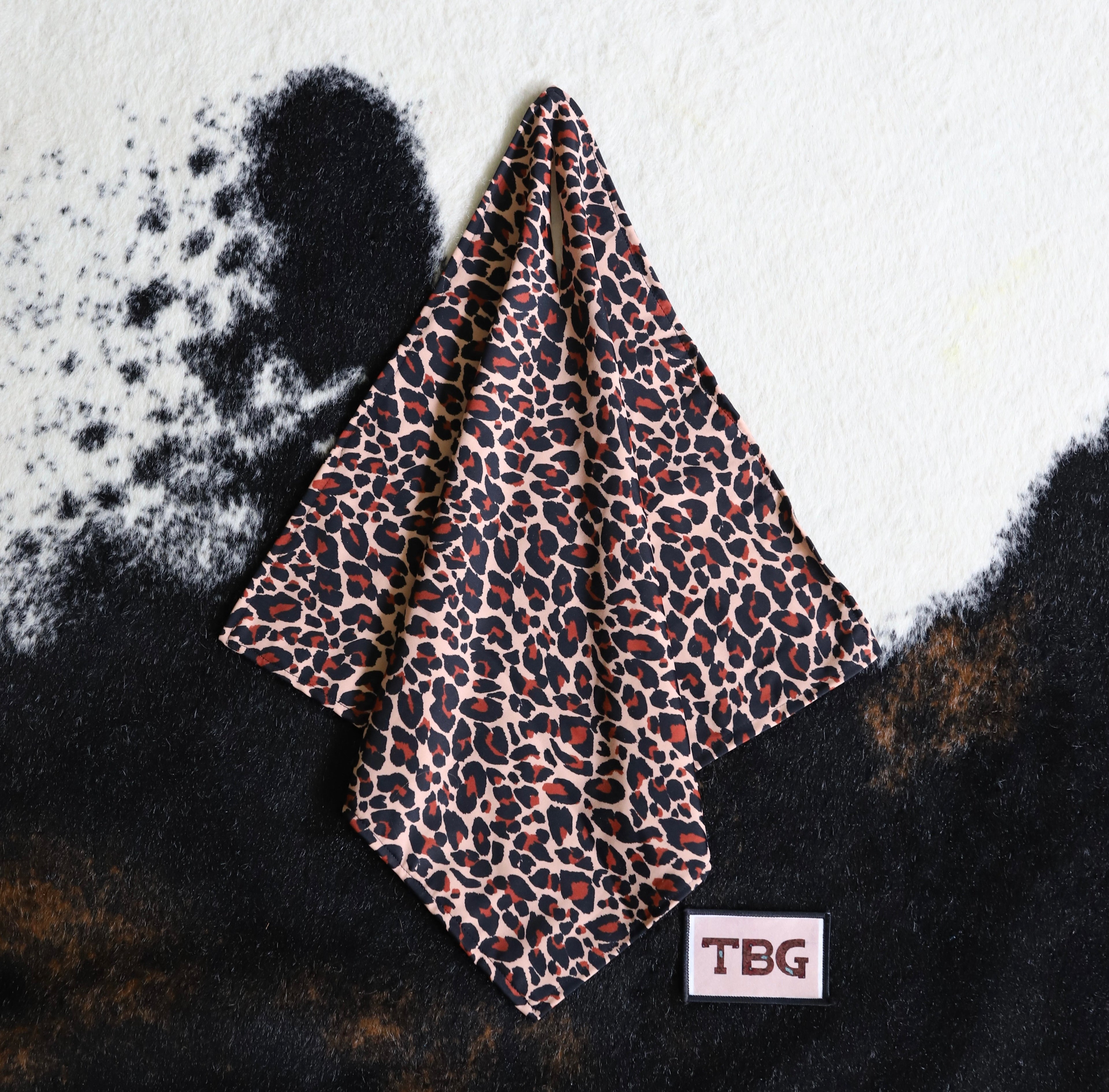 Cheetah Print Breakaway Flag