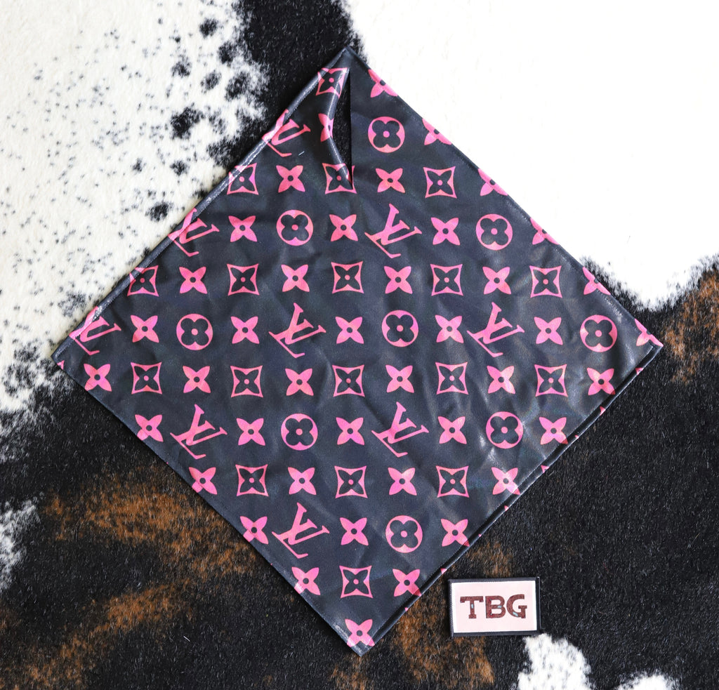 Sparkle Black and Pink LV Breakaway Flag